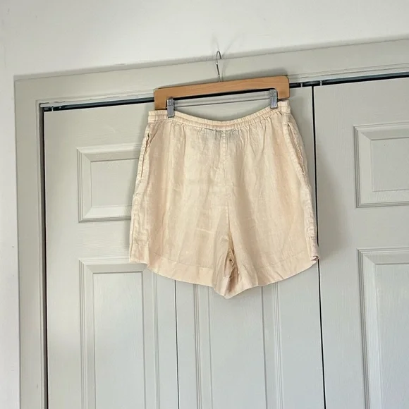 Vintage DKNY Butter Yellow Linen Drawstring Shorts - Picture 2 of 3